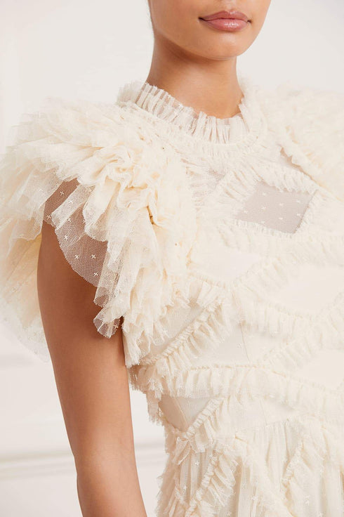 Gaun Ruffle Genevieve - Krem